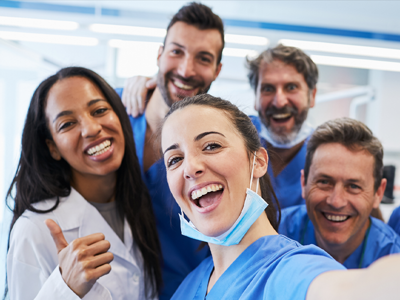Experienced dental staff in Ontario working with Practizone