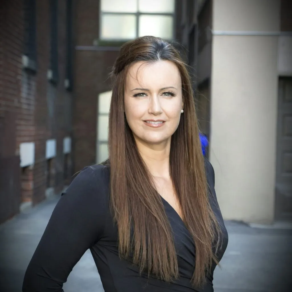 Eva Ribeiro, founder and CEO of Practizone dental staffing agency in Ontario Canada